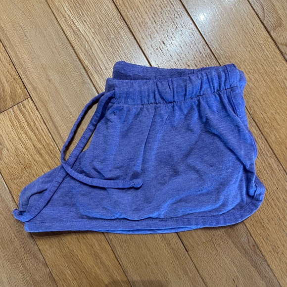 Active short shorts - Picture 2 of 2